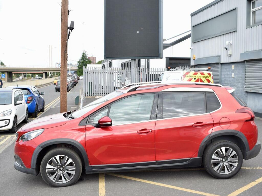 Peugeot 2008 Suv 1.2 Puretech Allure Etg Euro 6 Ss 2016 Red #4