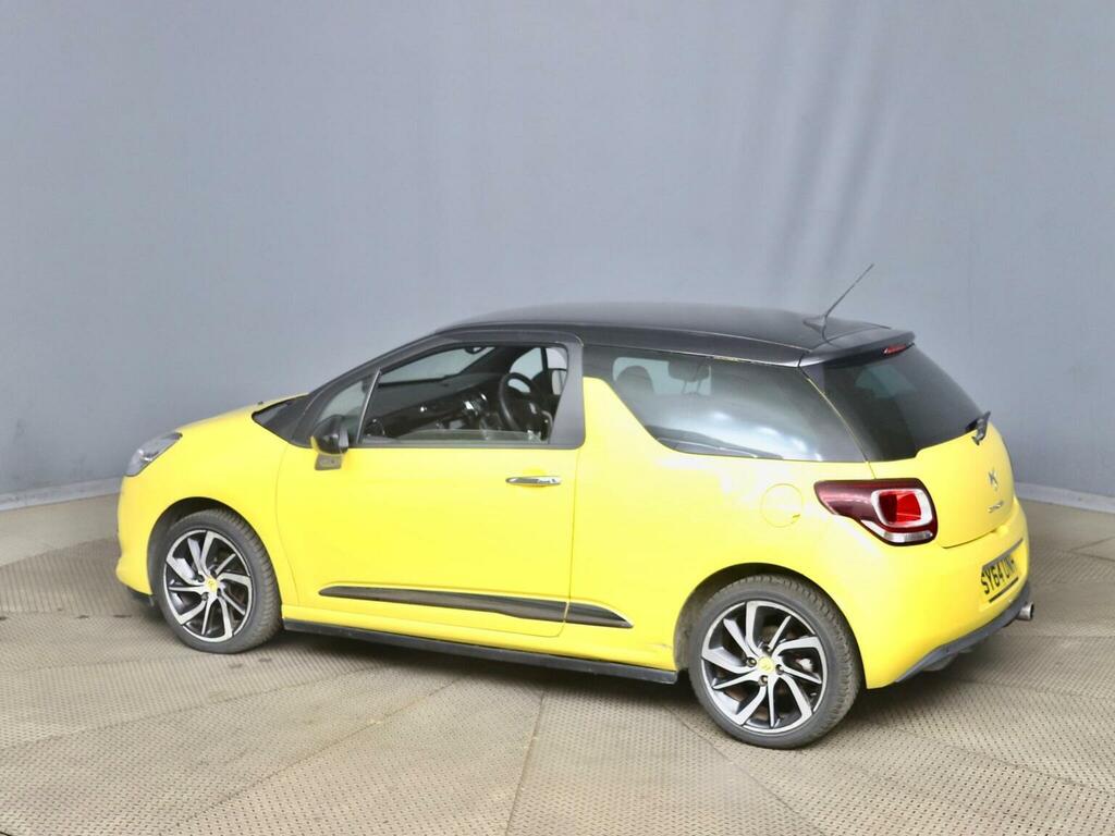 Citroen DS3 1.6 Vti Dstyle Plus Euro 5 Yellow #3