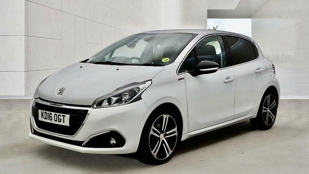 Peugeot 208 1.2 Puretech Gt Line Euro 6 Ss White #3