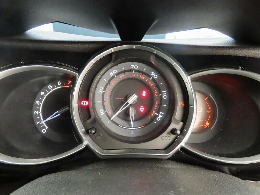 Citroen DS3 1.6 E-hdi Dstyle Plus 90 Bhp - Free Tax Blue #7