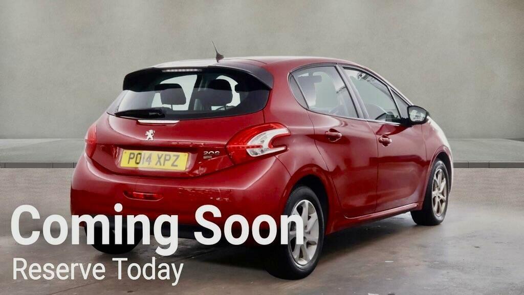 Peugeot 208 Hatchback 1.2 Puretech Allure Etg Euro 6 Ss SC15TXD Red