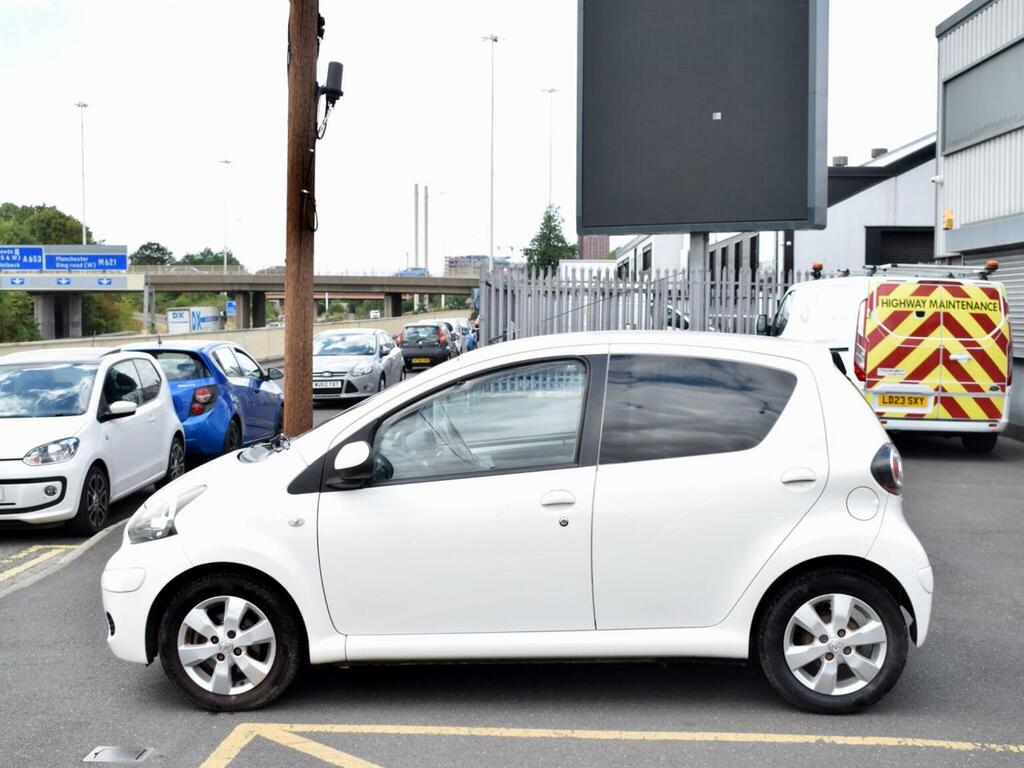 Toyota Aygo Hatchback 1.0 Vvt-i Go Multimode Euro 5 Ac White #4
