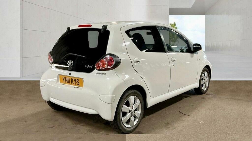 Toyota Aygo Vvt-i Blue Hatchback Blue #8