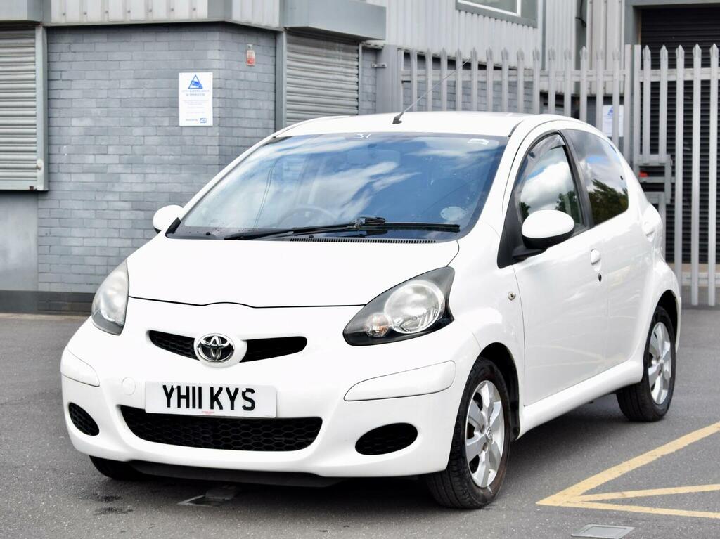 Toyota Aygo Hatchback 1.0 Vvt-i Go Multimode Euro 5 Ac White #3