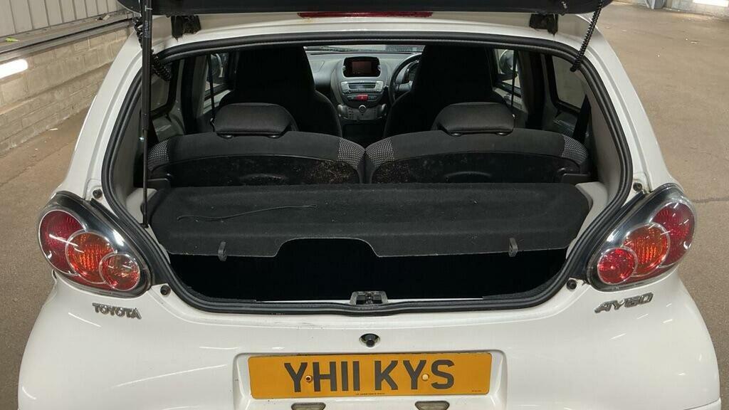 Toyota Aygo Vvt-i Blue Hatchback Blue #7