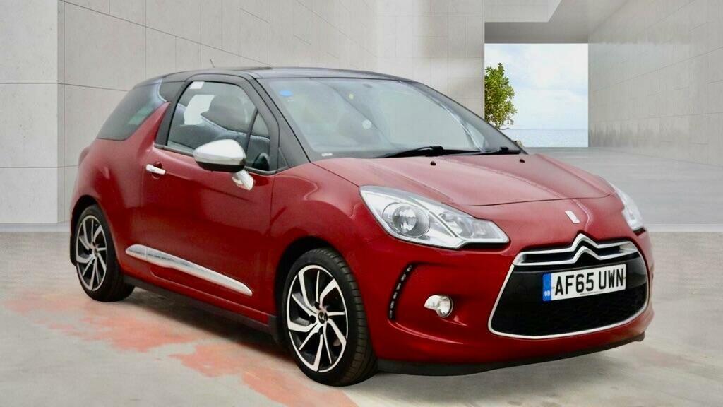 DS DS 3 1.2 Puretech Dstyle Nav Eat6 Euro 6 Ss Red