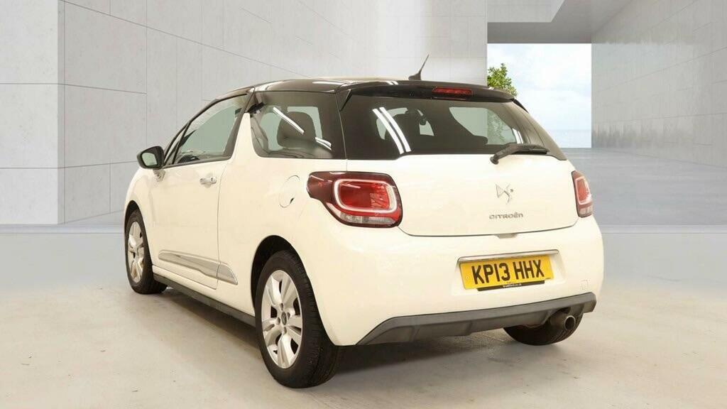 Citroen DS3 Hatchback 1.6 Vti Dstyle Euro 5 201313 White #5