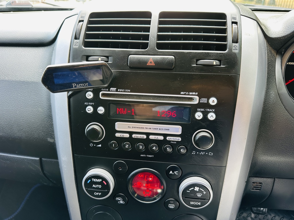 Suzuki Grand Vitara 2.4I Vvt Sz 5 Ulez Compliant Black #11
