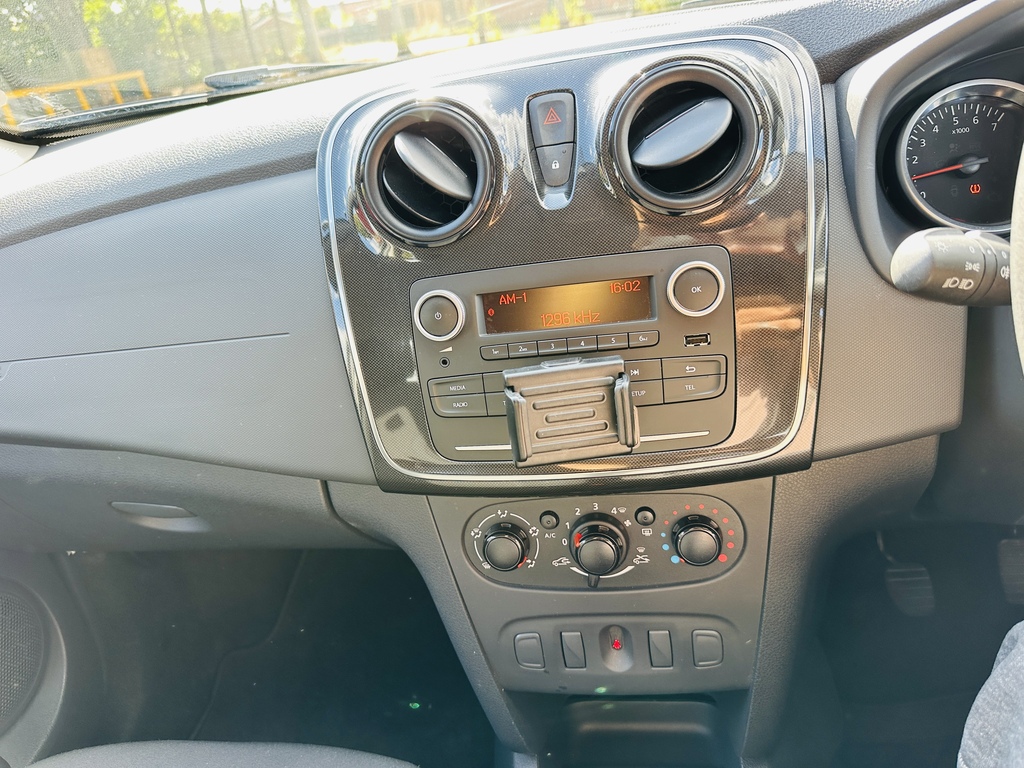 Dacia Logan 1.0 Sce Comfort 2019 #10
