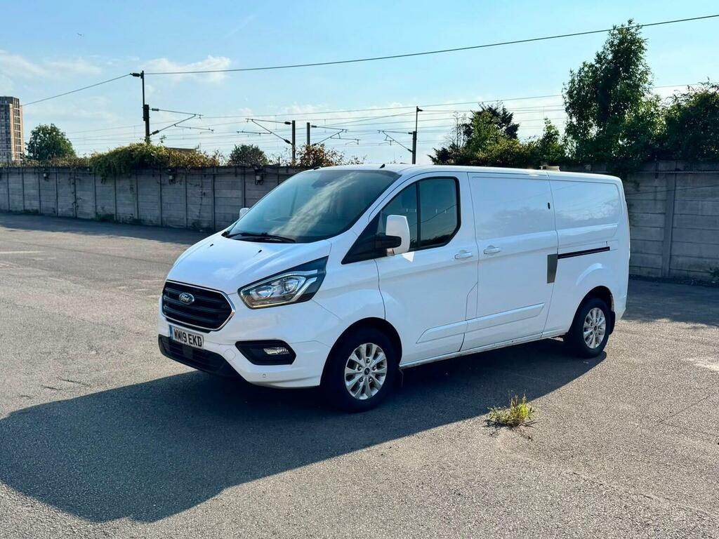 Ford Transit Custom 2.0 300 Ecoblue Limited L2 H1 Euro 6 WM19EKD White #3