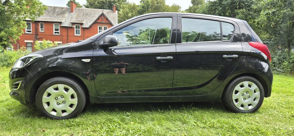 Hyundai I20 1.2 Classic Black #2