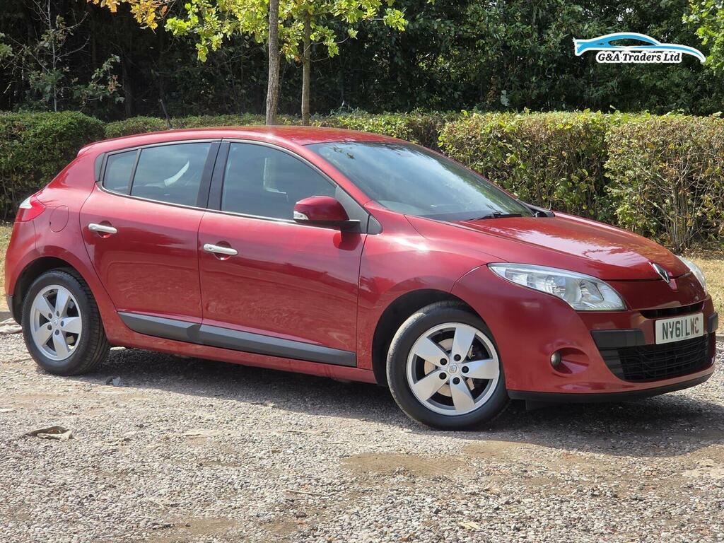 Renault Megane 1.5 Dci Dynamique Tomtom Euro 5 Red
