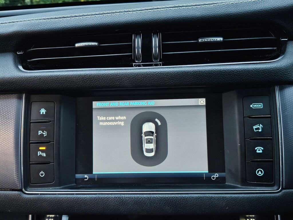 Jaguar XF 2.2D R-sport Black #19
