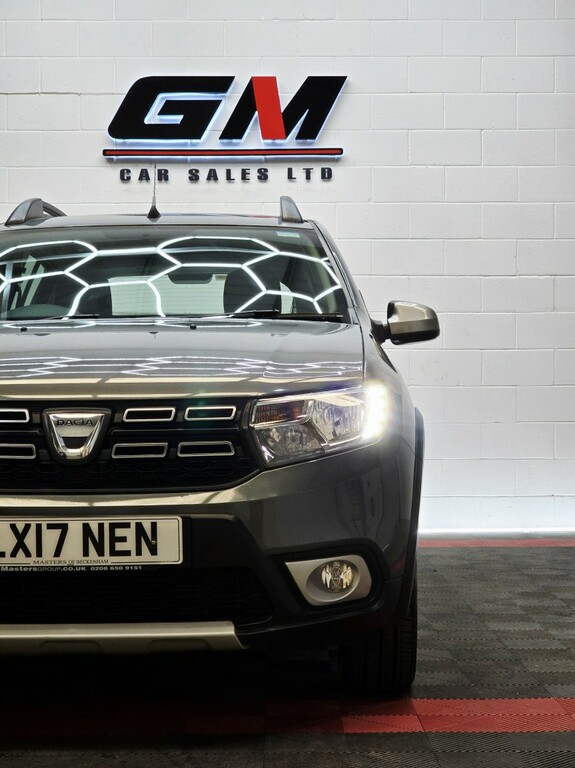 Dacia Sandero Stepway 0.9 Stepway Se Summit Tce 90 Grey #4