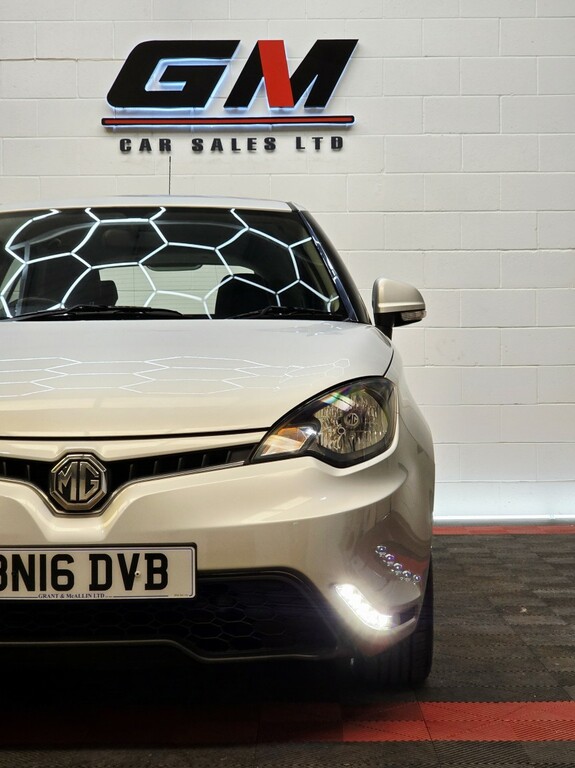 MG MG3 1.5 Vti-tech 3Form Sport Silver #5