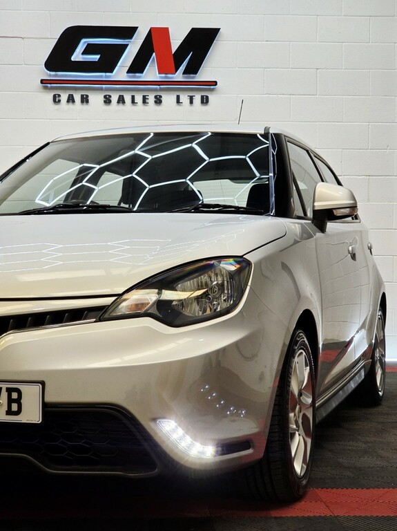 MG MG3 1.5 Vti-tech 3Form Sport Silver #2