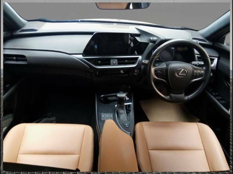 Lexus UX 250H 2.0 F-sport Design Cvt Black #4