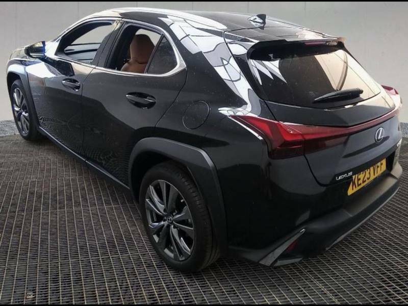 Lexus UX 250H 2.0 F-sport Design Cvt Black #3