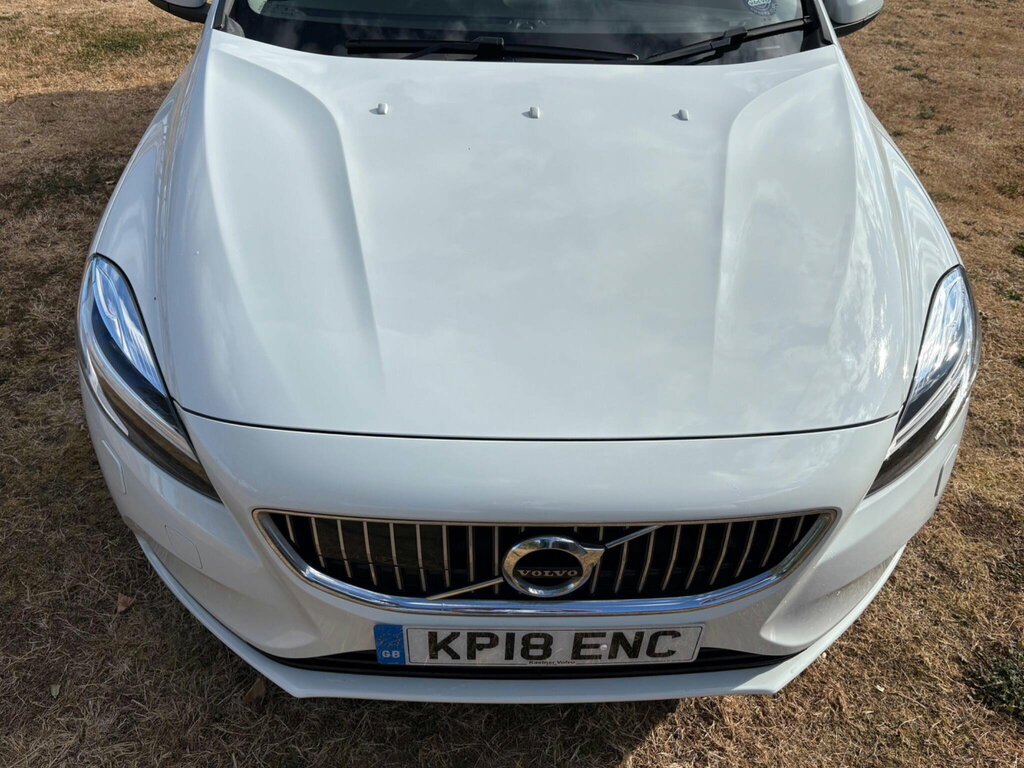 Volvo V40 1.5 T3 Inscription Euro 6 Ss White #4