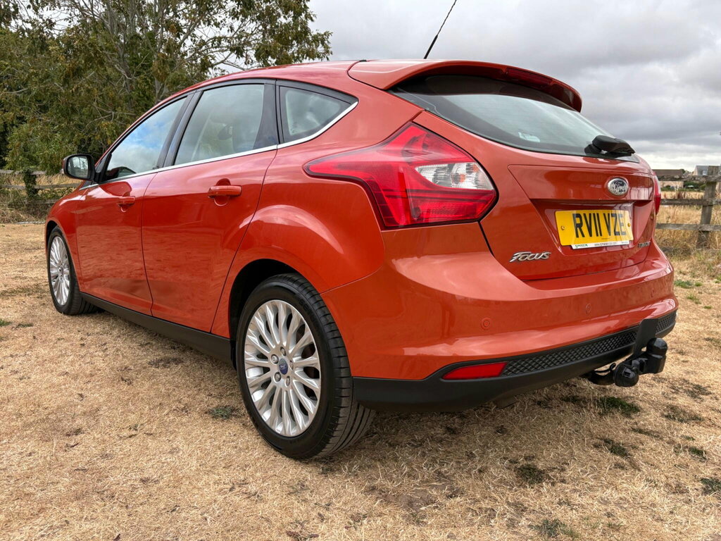 Ford Focus 1.6 Tdci Titanium X Euro 5 Ss Red #5