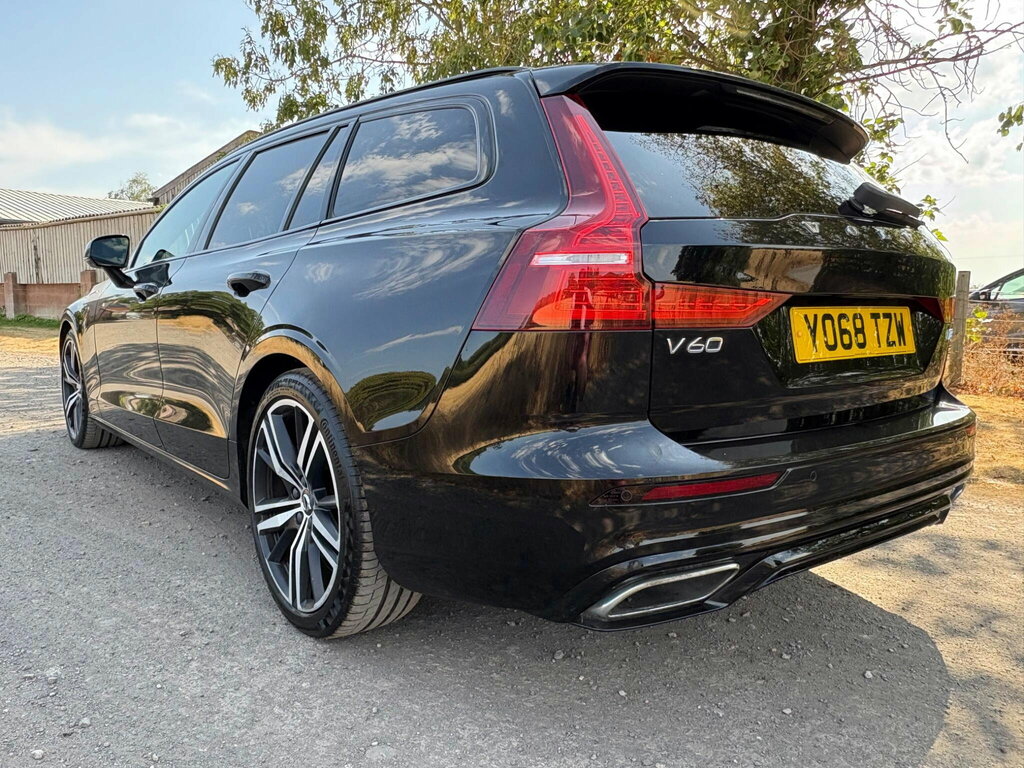 Volvo V60 2.0 T5 R-design Pro Euro 6 Ss Black #5