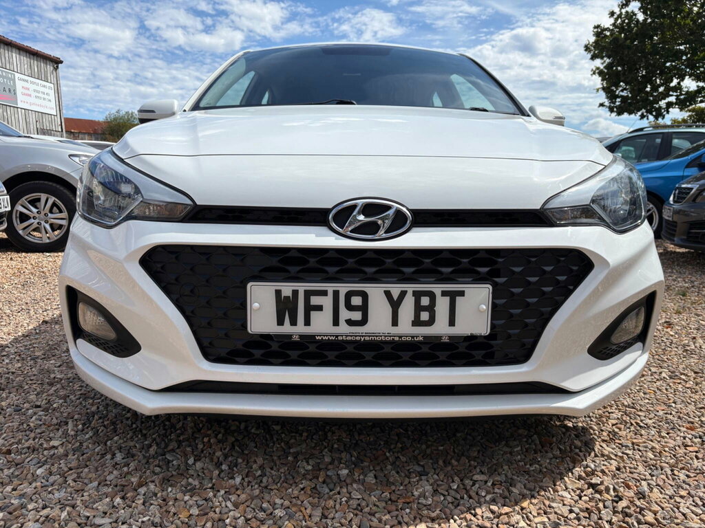 Hyundai I20 1.2 S Connect Euro 6 Ss White #4