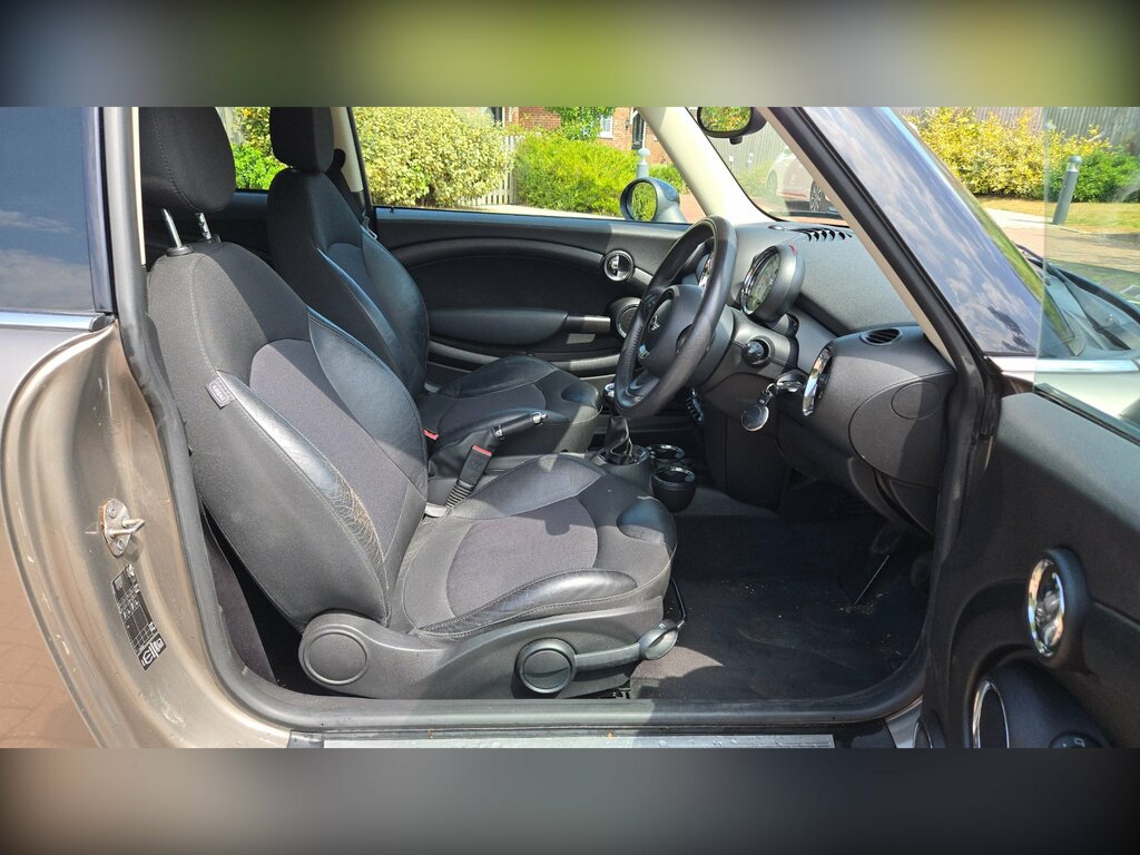 Mini Hatch 1.6 Cooper Euro 5 Ss YS63PDV Silver #6