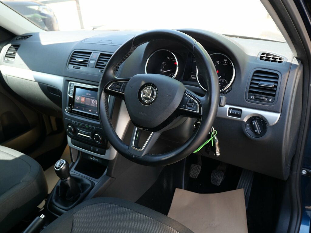 Skoda Yeti 2.0 Tdi Laurin Klement Beige #14
