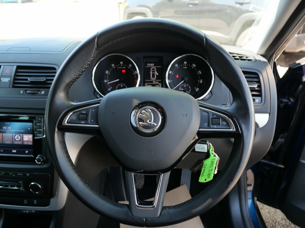 Skoda Yeti 2.0 Tdi Laurin Klement Beige #22