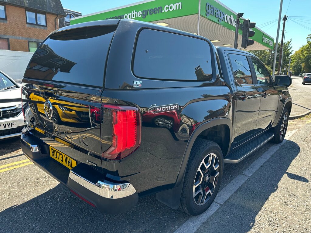 Volkswagen Amarok 3.0 Tdi V6 Style Pickup Double Cab 4Motion Eu Black #3