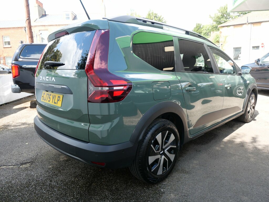 Dacia Jogger 1.6 Hybrid Expression Hybrid Euro 6 S Green #4