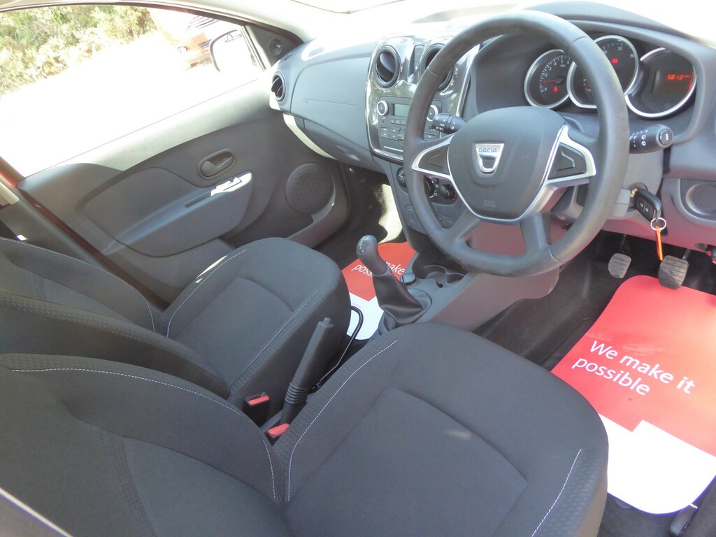 Dacia Sandero 1.0 Ambiance Sce 75 Red #6