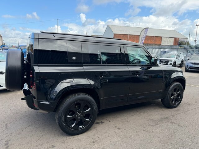 Land Rover Defender 110 3.0 D250 Mhev X-dynamic Se Suv 4Wd Black #2