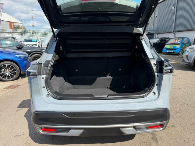 Nissan Qashqai 1.3 Dig-t Mhev N-connecta Suv Hybrid Xt Black #28