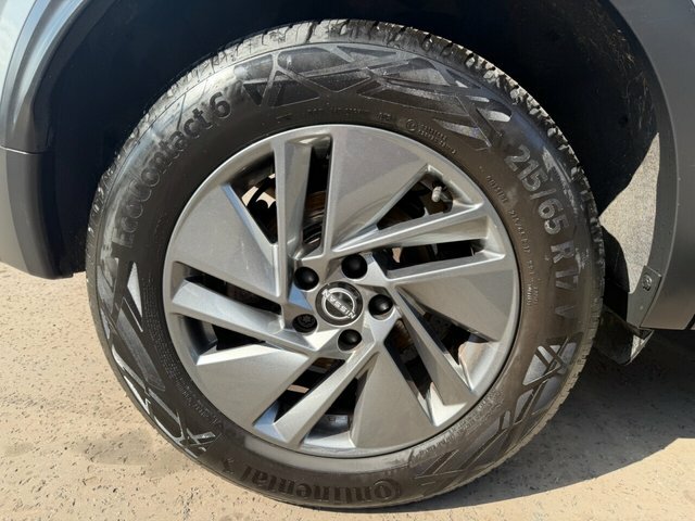 Nissan Qashqai 1.3 Dig-t Mhev N-connecta Suv Hybrid Xt Black #7