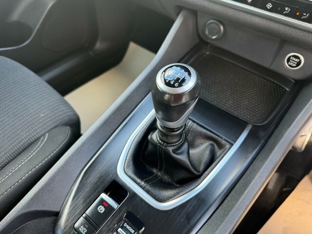 Nissan Qashqai 1.3 Dig-t Mhev N-connecta Suv Hybrid Xt Black #11
