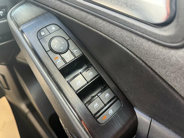 Nissan Qashqai 1.3 Dig-t Mhev N-connecta Suv Hybrid Xt Black #16