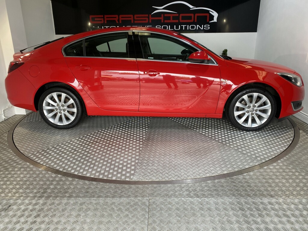 Vauxhall Insignia Hatchback 2.0 Cdti Elite Nav 201666 Red #3