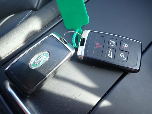 Land Rover Discovery 1.5 P300e R-dynamic Hse 5 Seat 2023 Black #9