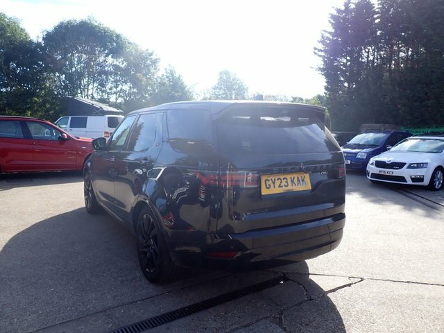 Land Rover Discovery Suv Black #2