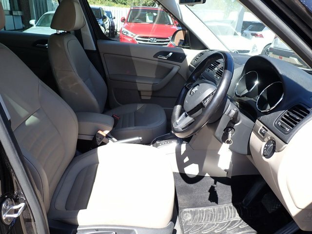 Skoda Yeti Suv Black #5