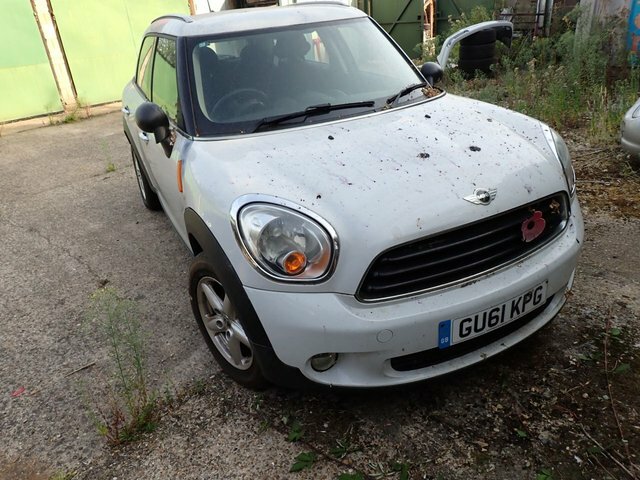 Mini Countryman Suv White #2
