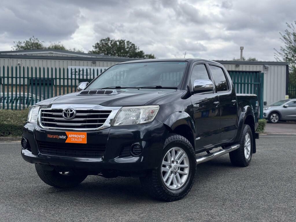 Toyota HILUX 3.0 D-4d Invincible 4Wd Black #3