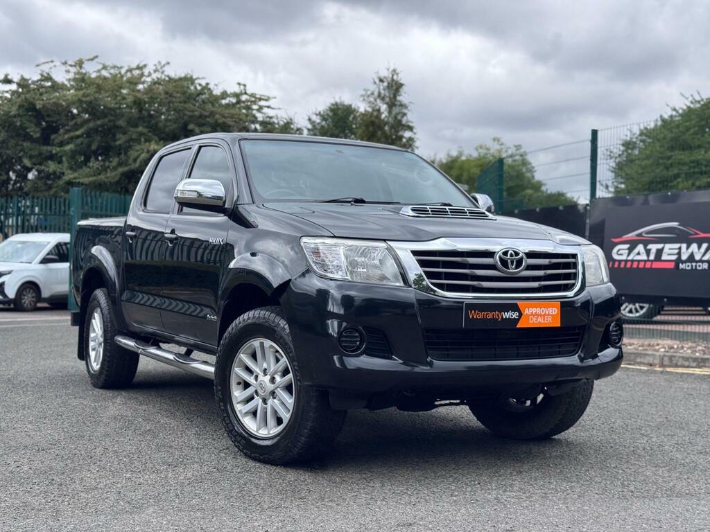 Toyota HILUX 3.0 D-4d Invincible 4Wd Black