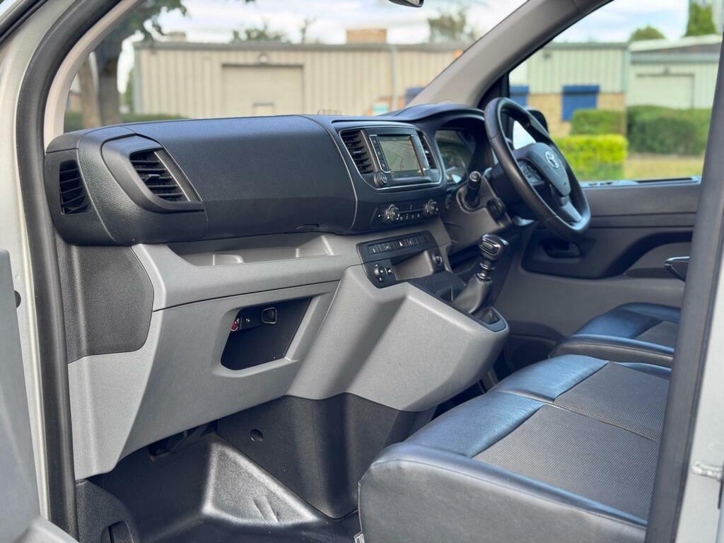 Toyota PROACE 1.6D 95 Comfort Van Silver #22