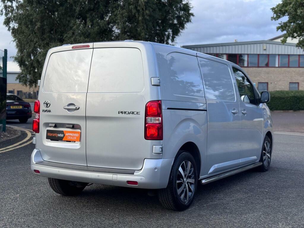 Toyota PROACE 1.6D 95 Comfort Van Silver #11