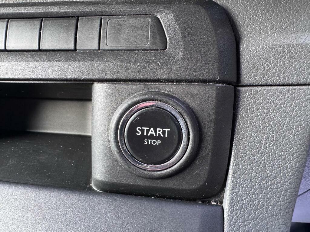 Toyota PROACE 1.6D 95 Comfort Van Silver #31