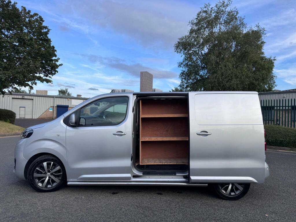 Toyota PROACE 2.0D Design Medium Panel Van Mwb Euro 6 S S Silver #6