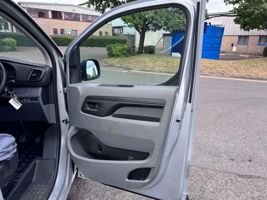 Peugeot Expert Expert Professional Standard Blue Hdi White #17