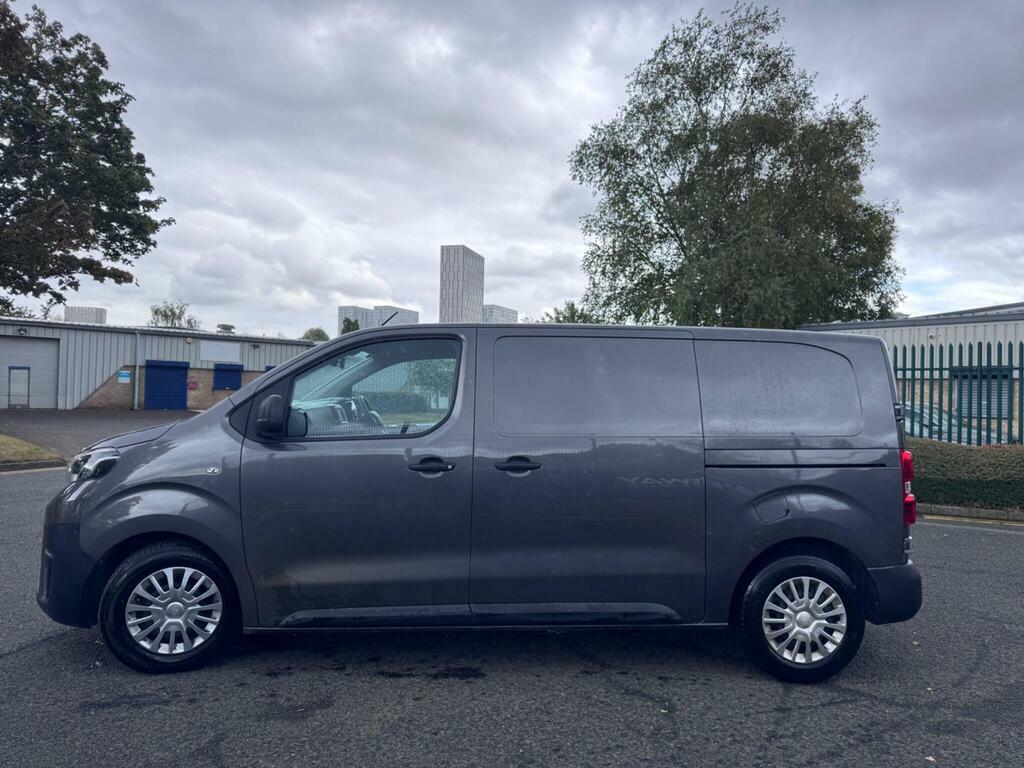 Toyota PROACE 1.5D Icon Medium Panel Van Mwb Euro 6 S S Grey #4